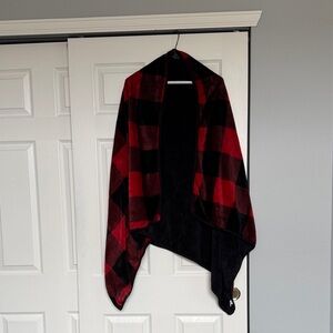 Cuddl Duds Red and Black Plaid Poncho